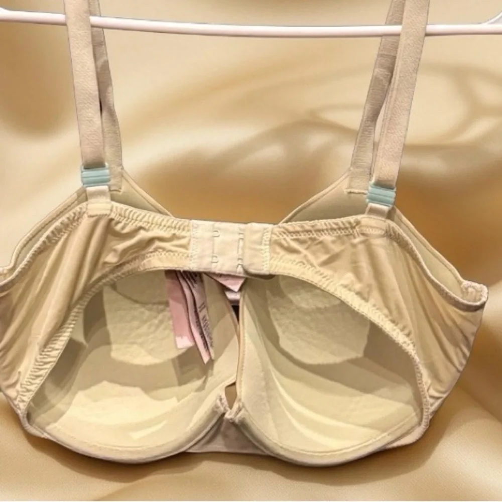 Victoria secret Women's olive green Underwire Bra 34DDD